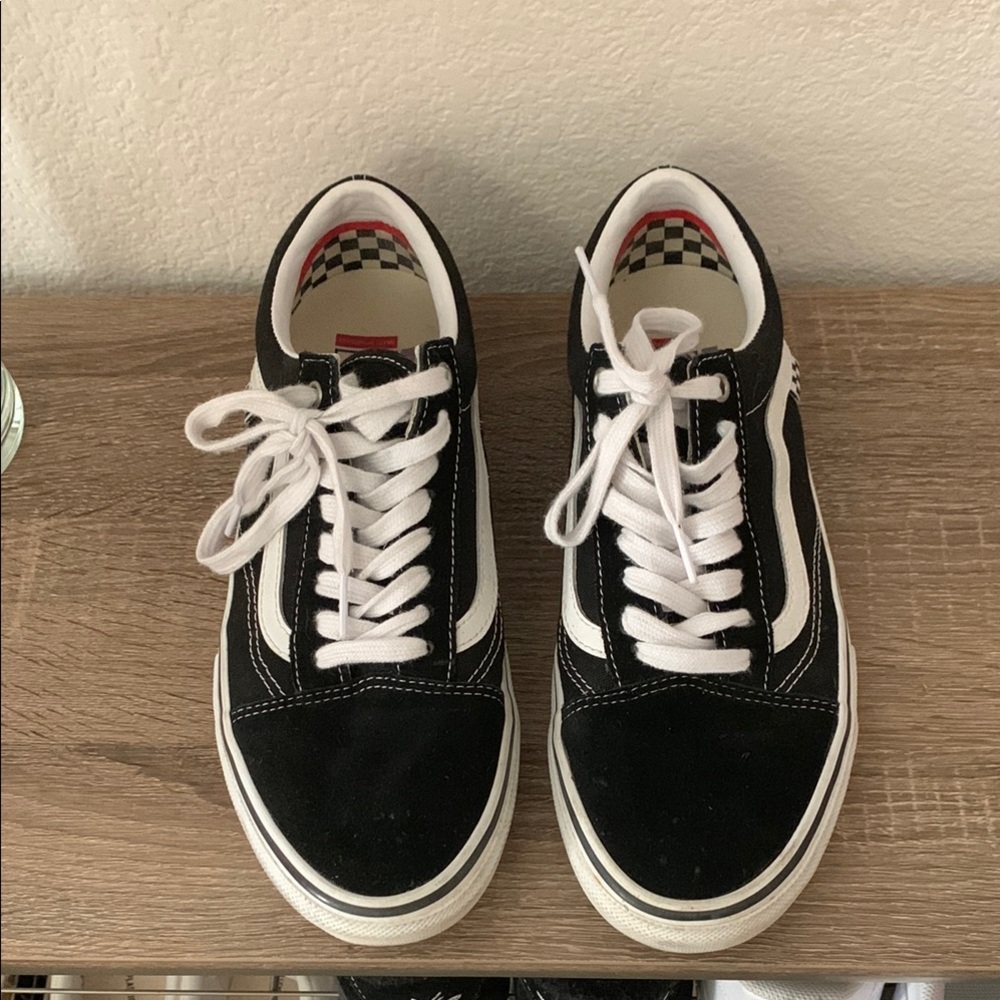 Vans Black and White Sneakers - Picture 2 of 7